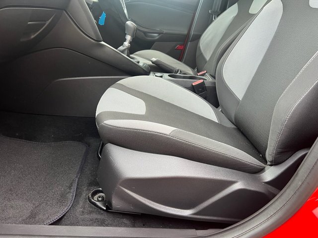 2014 FORD FOCUS 2014 1.6 TDCi Zetec Hatchback 5dr Diesel Manual Euro 5 (s/s) (115 ps) - Photo 7