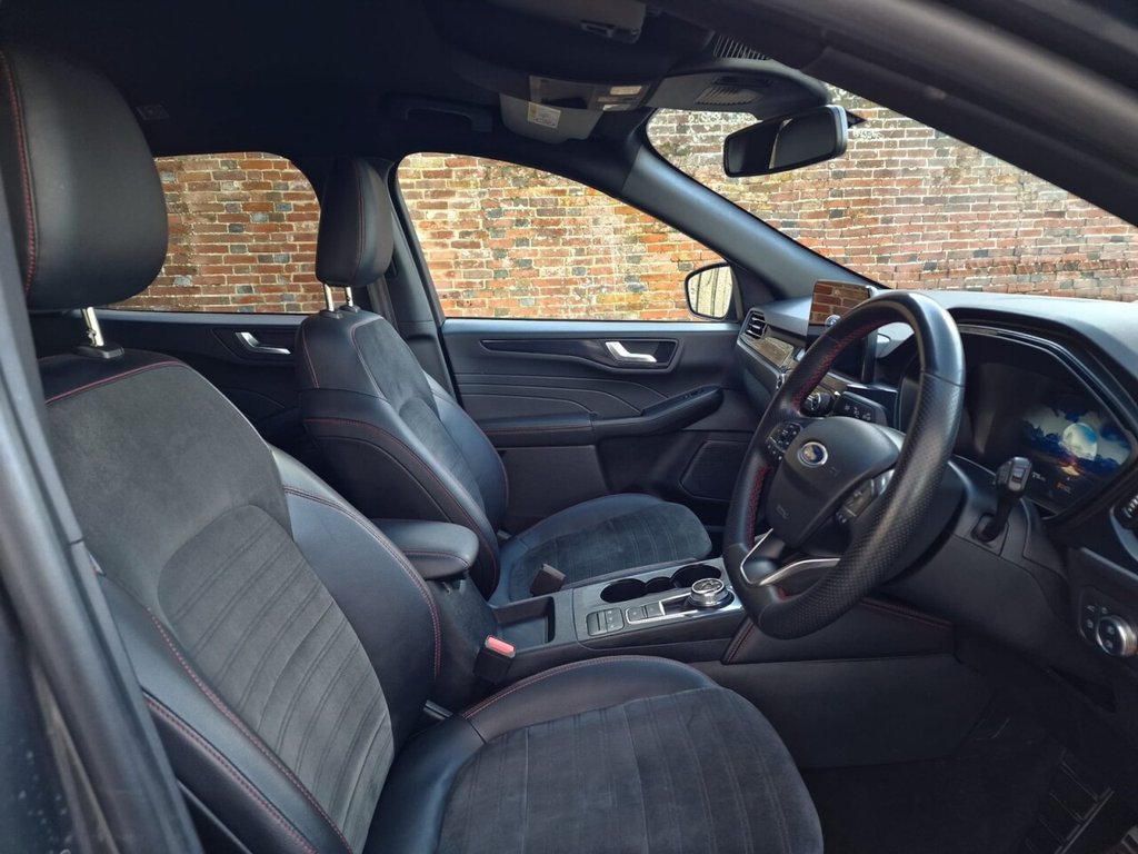 USED 2022 72 FORD KUGA 2.5 EcoBoost Duratec 14.4kWh ST-Line SUV 5dr Petrol Plug-in Hybrid CVT Euro 6 (s/s) (225 ps) FINANCE AVAILABLE