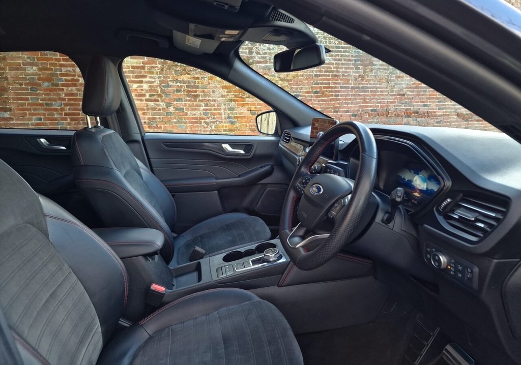 USED 2022 72 FORD KUGA 2.5 EcoBoost Duratec 14.4kWh ST-Line SUV 5dr Petrol Plug-in Hybrid CVT Euro 6 (s/s) (225 ps) FINANCE AVAILABLE
