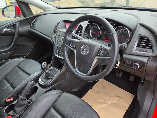 2015 VAUXHALL ASTRA 1.6i Limited Edition Hatchback 5dr Petrol Manual Euro 6 (115 ps) - Photo 10