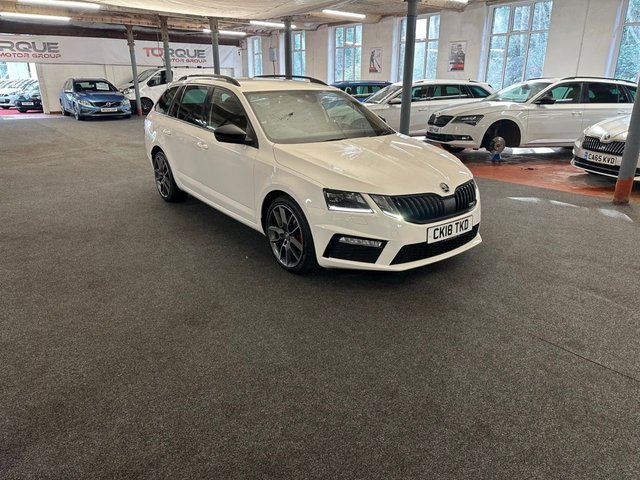 2018 SKODA OCTAVIA 2.0 TDI vRS Estate 5dr Diesel Manual Euro 6 (s/s) (184 ps) - Photo 3