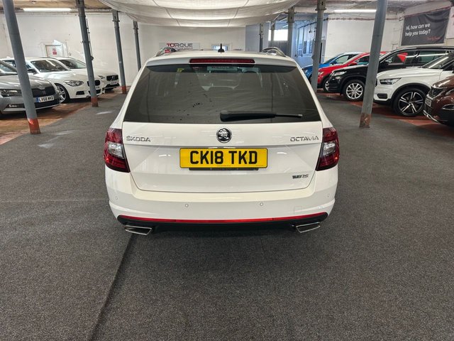 2018 SKODA OCTAVIA 2.0 TDI vRS Estate 5dr Diesel Manual Euro 6 (s/s) (184 ps) - Photo 11