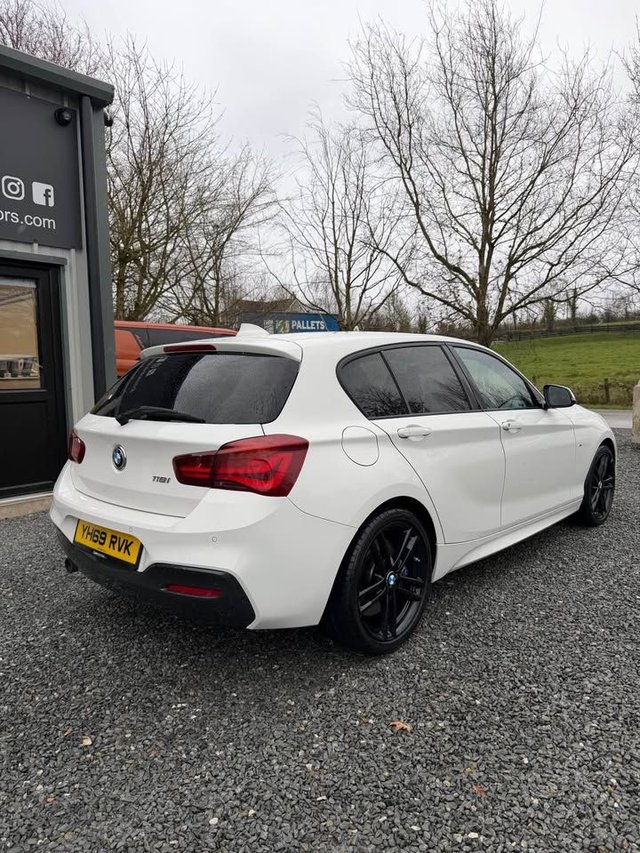 View our BMW 1 SERIES