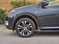 USED 2014 64 TOYOTA RAV4 2.2 D-4D Invincible SUV 5dr Diesel Manual 4WD Euro 5 (150 ps) 