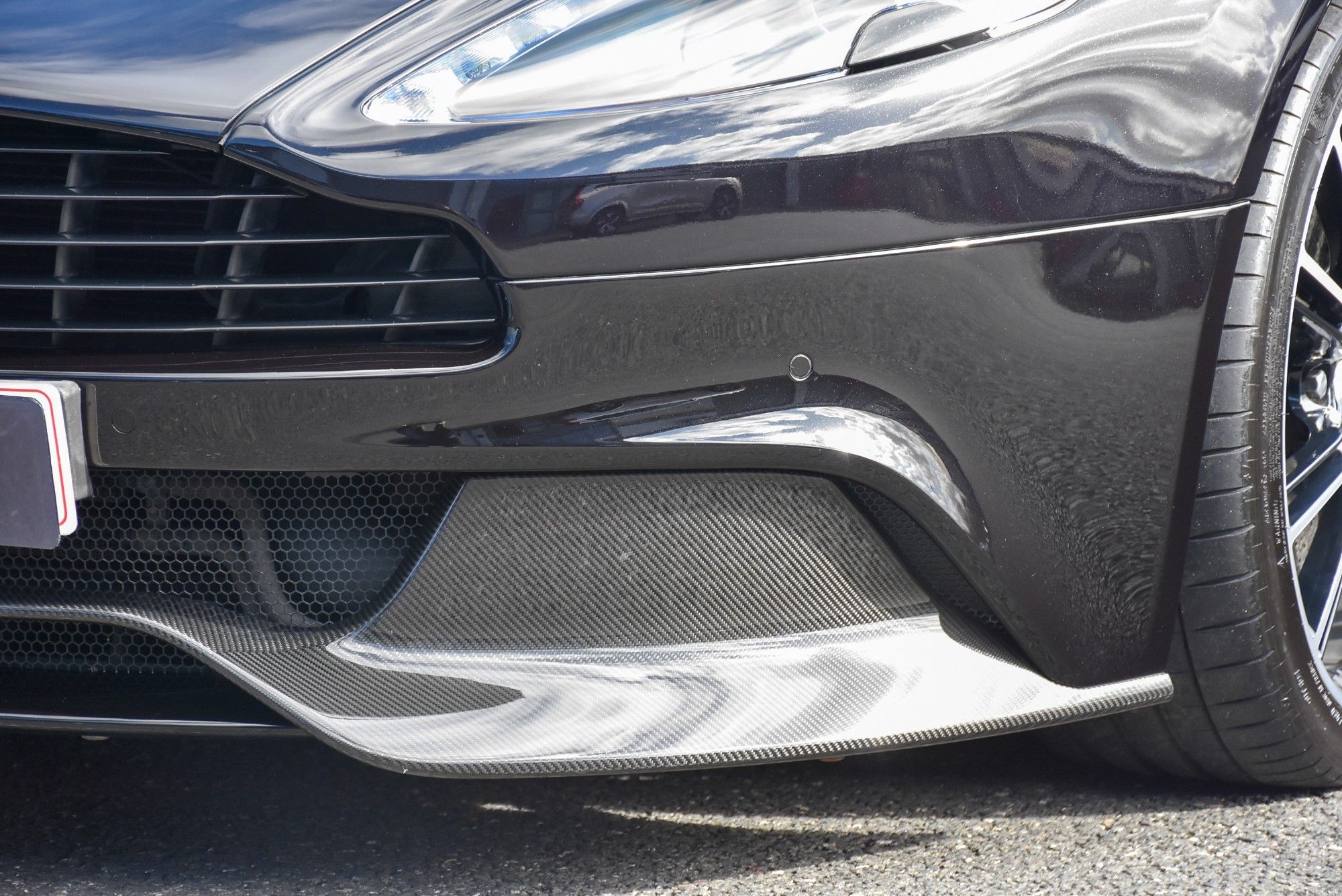 USED 2013 62 ASTON MARTIN VANQUISH 6.0 V12 Coupe 2dr Petrol T-TronicII Euro 5 (565 bhp) 