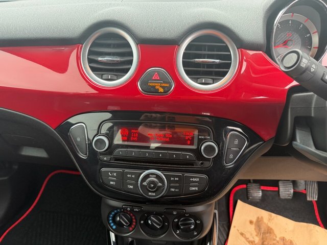 2015 VAUXHALL ADAM - Photo 11