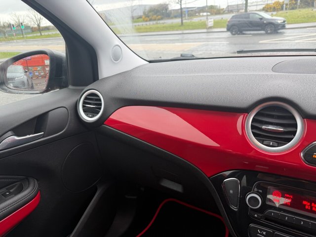 2015 VAUXHALL ADAM - Photo 12