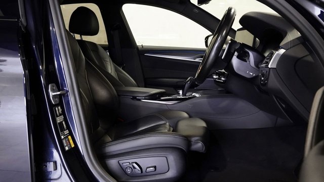 2023 BMW 5 Series 2L M Sport 4dr - Photo 8