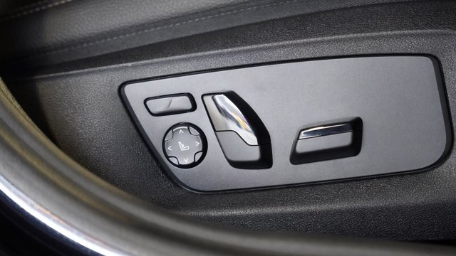 2023 BMW 5 Series 2L M Sport 4dr - Photo 9