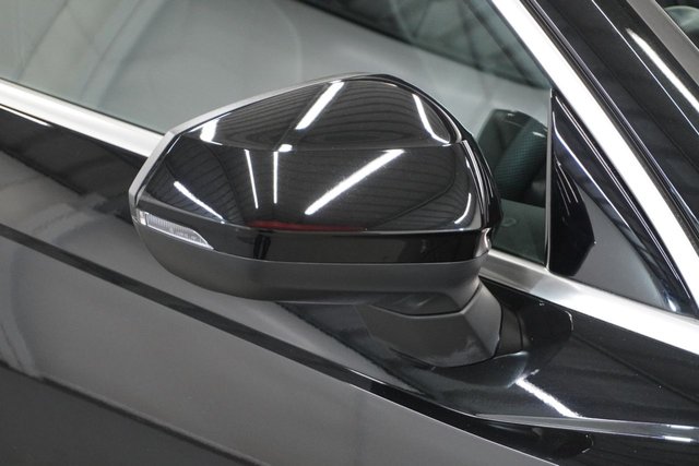 2025 AUDI Q3 - Photo 4