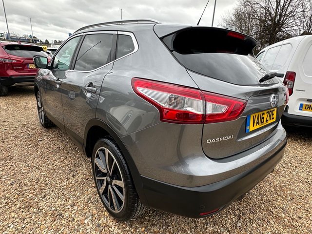 2016 Nissan Qashqai 1.6L Tekna 5dr - Photo 8