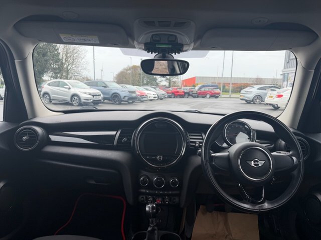 2018 MINI HATCH - Photo 10
