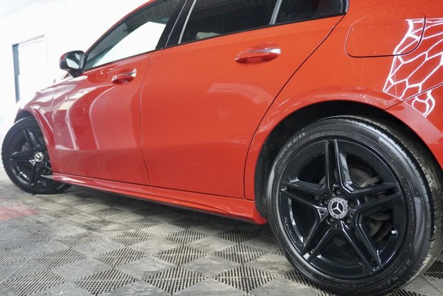 2019 Mercedes-Benz A-CLASS - Photo 5