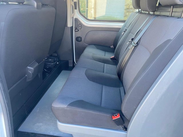 2020 RENAULT TRAFIC - Photo 10