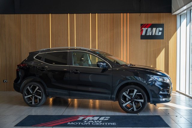 View our NISSAN QASHQAI