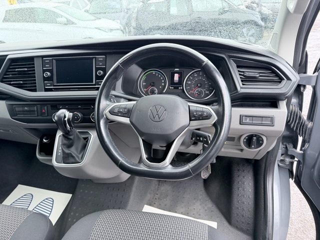 2021 VOLKSWAGEN e-Transporter - Photo 10