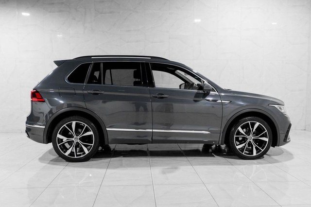 2021 Volkswagen Tiguan 1.5L R-Line 5dr - Photo 4