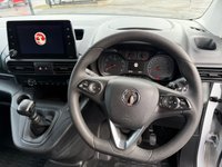 USED 2023 23 VAUXHALL COMBO 1.5 Turbo D 2300 Pro Panel Van 5dr Diesel Manual L1 H1 Euro 6 (s/s) (100 ps) 1 OWNER REVERSE CAMERA TOUCH SCREEN MEDIA SAT NAV 34K COMES WITH 1 YEARS MOT AND SERVICE