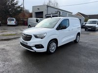 USED 2023 23 VAUXHALL COMBO 1.5 Turbo D 2300 Pro Panel Van 5dr Diesel Manual L1 H1 Euro 6 (s/s) (100 ps) 1 OWNER REVERSE CAMERA TOUCH SCREEN MEDIA SAT NAV 34K COMES WITH 1 YEARS MOT AND SERVICE