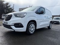 USED 2023 23 VAUXHALL COMBO 1.5 Turbo D 2300 Pro Panel Van 5dr Diesel Manual L1 H1 Euro 6 (s/s) (100 ps) 1 OWNER REVERSE CAMERA TOUCH SCREEN MEDIA SAT NAV 34K COMES WITH 1 YEARS MOT AND SERVICE