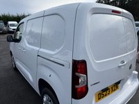 USED 2023 23 VAUXHALL COMBO 1.5 Turbo D 2300 Pro Panel Van 5dr Diesel Manual L1 H1 Euro 6 (s/s) (100 ps) 1 OWNER REVERSE CAMERA TOUCH SCREEN MEDIA SAT NAV 34K COMES WITH 1 YEARS MOT AND SERVICE