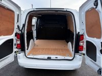 USED 2023 23 VAUXHALL COMBO 1.5 Turbo D 2300 Pro Panel Van 5dr Diesel Manual L1 H1 Euro 6 (s/s) (100 ps) 1 OWNER REVERSE CAMERA TOUCH SCREEN MEDIA SAT NAV 34K COMES WITH 1 YEARS MOT AND SERVICE