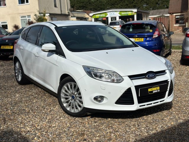 2013 FORD FOCUS 1.0T EcoBoost Titanium X Hatchback 5dr Petrol Manual Euro 5 (s/s) (125 ps) - Photo 2