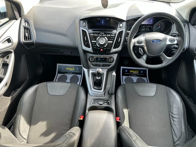 2013 FORD FOCUS 1.0T EcoBoost Titanium X Hatchback 5dr Petrol Manual Euro 5 (s/s) (125 ps) - Photo 7