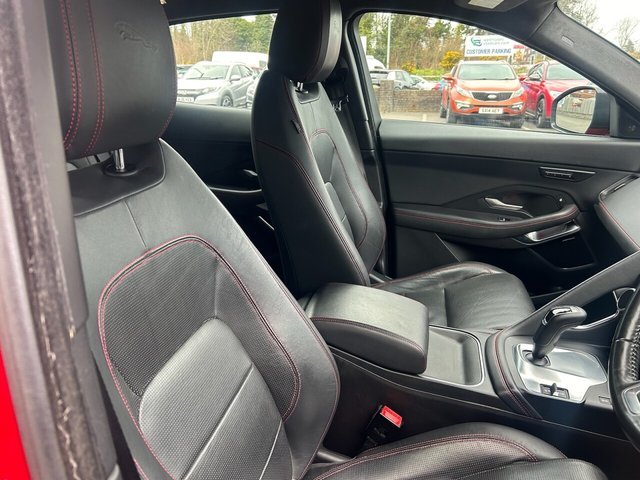 2018 JAGUAR E-PACE - Photo 10