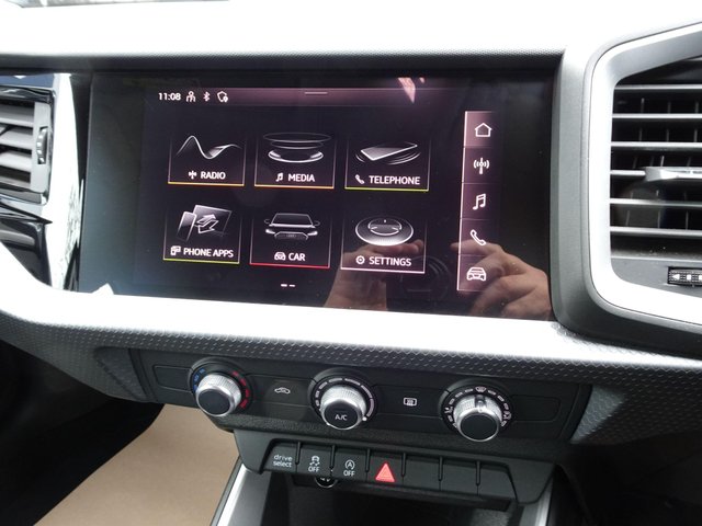 2021 AUDI A1 1.0 TFSI 30 Sport Sportback S Tronic Euro 6 (s/s) 5dr - Photo 3