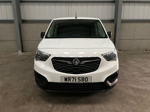 2022 VAUXHALL COMBO - Photo 4