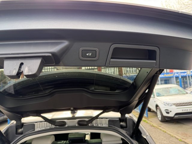 2020 Land Rover RANGE ROVER VELAR - Photo 10