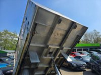 USED 2020 20 ISUZU GRAFTER 1.9D N35 Tipper, 58,000 miles, 1 owner, ULEZ, Euro 6, alloy cage, 6-speed manual, Bluetooth & more! Plus VAT @ 20%! APPROVED CARS AND FINANCE ARE PLEASED TO OFFER THIS ISUZU GRAFTER 1.9D N35 TIPPER IN WHITE WITH 58,000 MILES AND A SERVICE HISTORY, 1 OWNER FROM NEW, ULEZ COMPLIANT EURO 6 DIESEL  RWD TRIPPER WITH A GREAT SPEC SUCH AS A 6 SPEED MANUAL GEARBOX, ALLOY CAGE, DAB RADIO, BLUETOOTH CONNECTIVITY, ELECTRIC WINDOWS, 16 INCH STEEL WHEELS, DUAL PASSENGER SEAT AND MUCH MUCH MORE! FINAL PRICE PLUS VAT @ 20%!   FOR FURTHER INFORMATION REGARDING THIS VEHICLE PLEASE CALL ON 01622 871555 AND A MEMBER OF THE TEAM