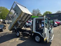 USED 2020 20 ISUZU GRAFTER 1.9D N35 Tipper, 58,000 miles, 1 owner, ULEZ, Euro 6, alloy cage, 6-speed manual, Bluetooth & more! Plus VAT @ 20%! APPROVED CARS AND FINANCE ARE PLEASED TO OFFER THIS ISUZU GRAFTER 1.9D N35 TIPPER IN WHITE WITH 58,000 MILES AND A SERVICE HISTORY, 1 OWNER FROM NEW, ULEZ COMPLIANT EURO 6 DIESEL  RWD TRIPPER WITH A GREAT SPEC SUCH AS A 6 SPEED MANUAL GEARBOX, ALLOY CAGE, DAB RADIO, BLUETOOTH CONNECTIVITY, ELECTRIC WINDOWS, 16 INCH STEEL WHEELS, DUAL PASSENGER SEAT AND MUCH MUCH MORE! FINAL PRICE PLUS VAT @ 20%!   FOR FURTHER INFORMATION REGARDING THIS VEHICLE PLEASE CALL ON 01622 871555 AND A MEMBER OF THE TEAM
