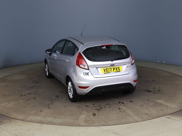 2017 FORD FIESTA 1.25 Zetec Hatchback 5dr Petrol Manual Euro 6 (82 ps) - Photo 5