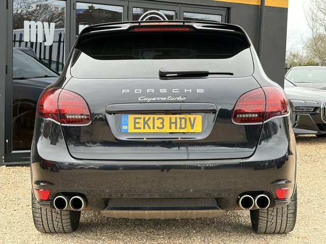 2013 Porsche Cayenne 4L Turbo 5dr - Photo 7