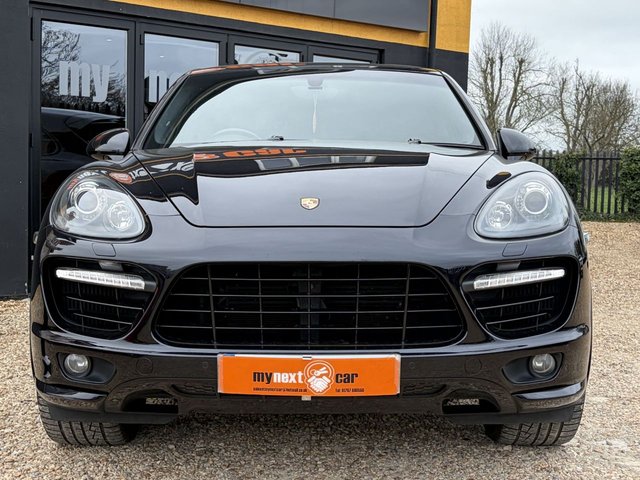 2013 Porsche Cayenne 4L Turbo 5dr - Photo 3