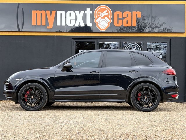 2013 Porsche Cayenne 4L Turbo 5dr - Photo 4