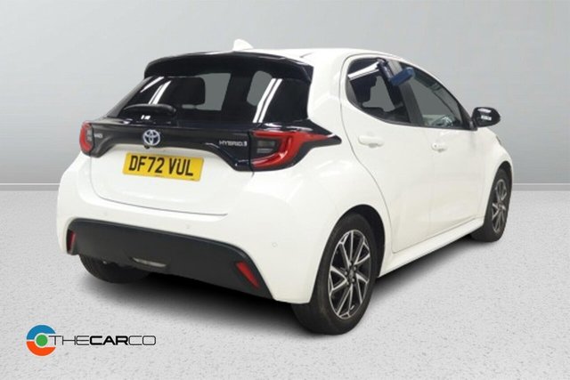 2023 Toyota Yaris - Photo 8