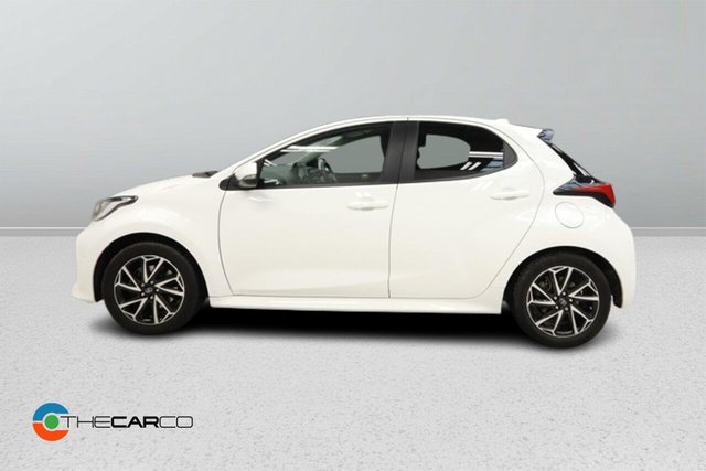 2023 Toyota Yaris - Photo 4