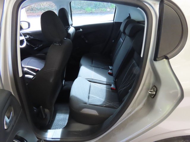 2015 PEUGEOT 208 1.2 VTi PureTech Active Hatchback 5dr Petrol Manual Euro 6 (82 ps) - Photo 8