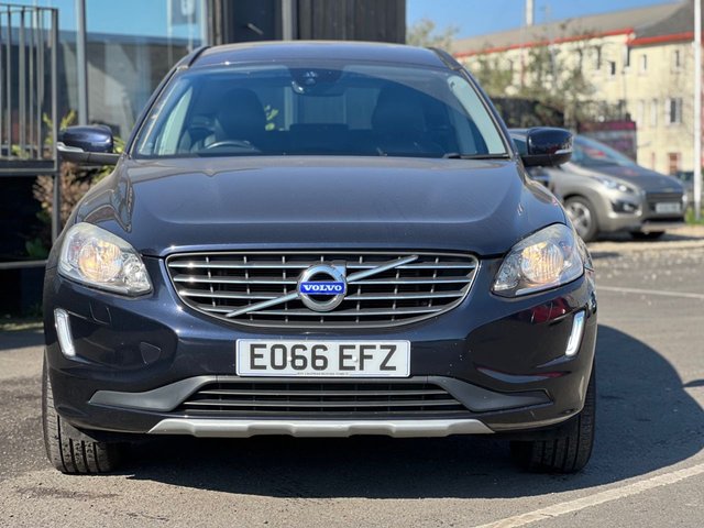 2016 VOLVO XC60 - Photo 2