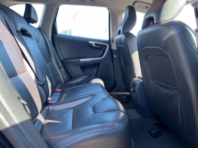 2016 VOLVO XC60 - Photo 5