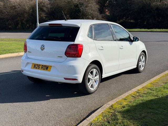 2016 VOLKSWAGEN POLO 1.0 BlueMotion Tech Match Hatchback 5dr Petrol Manual Euro 6 (s/s) (60 ps) - Photo 2