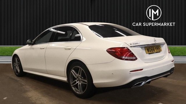 2018 Mercedes-Benz E-CLASS - Photo 3