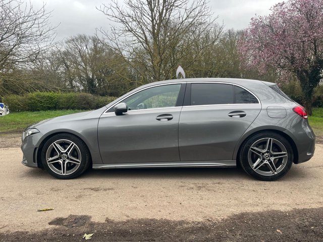 2018 MERCEDES-BENZ A-CLASS 1.3 A200 AMG Line Hatchback 5dr Petrol 7G-DCT Euro 6 (s/s) (163 ps) - Photo 8