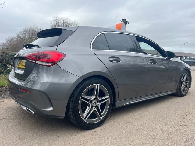 2018 MERCEDES-BENZ A-CLASS 1.3 A200 AMG Line Hatchback 5dr Petrol 7G-DCT Euro 6 (s/s) (163 ps) - Photo 12