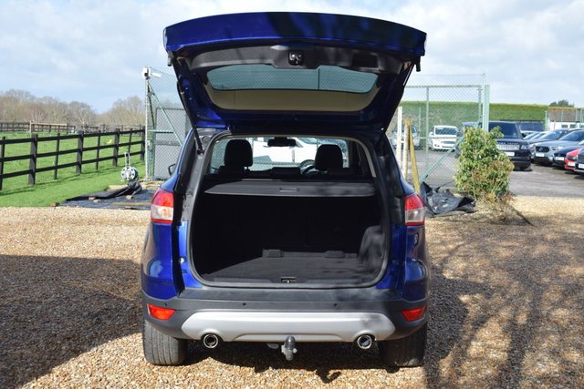 2015 FORD KUGA 2.0 TDCi Titanium SUV 5dr Diesel Powershift AWD Euro 6 (s/s) (180 ps) - Photo 10