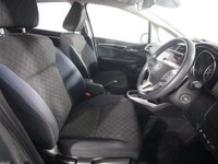 USED 2015 65 HONDA JAZZ 1.3 i-VTEC SE Hatchback 5dr Petrol CVT Euro 6 (s/s) (102 ps) 