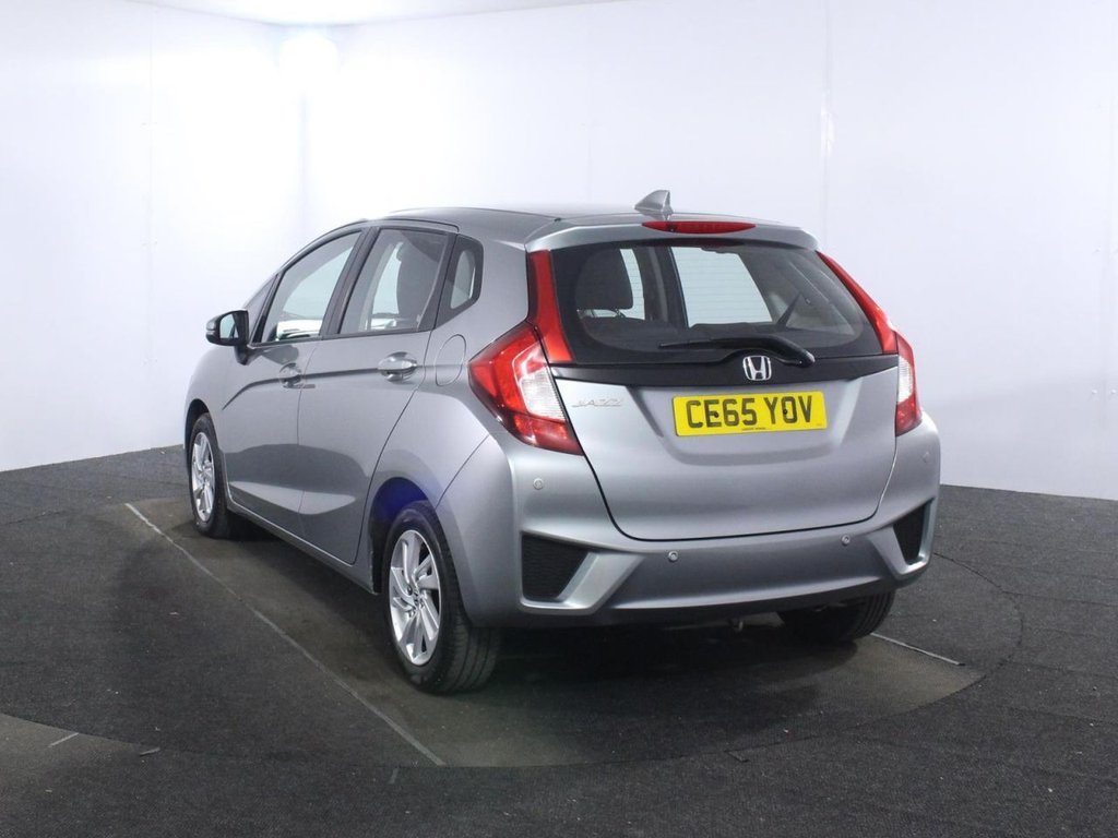USED 2015 65 HONDA JAZZ 1.3 i-VTEC SE Hatchback 5dr Petrol CVT Euro 6 (s/s) (102 ps) 